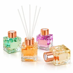 Square Glass Reed Diffuser Bottle with Rose Gold Cap — DB0009 — main white background
